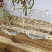 Load image into Gallery viewer, Etched Glass - Mr and Mrs