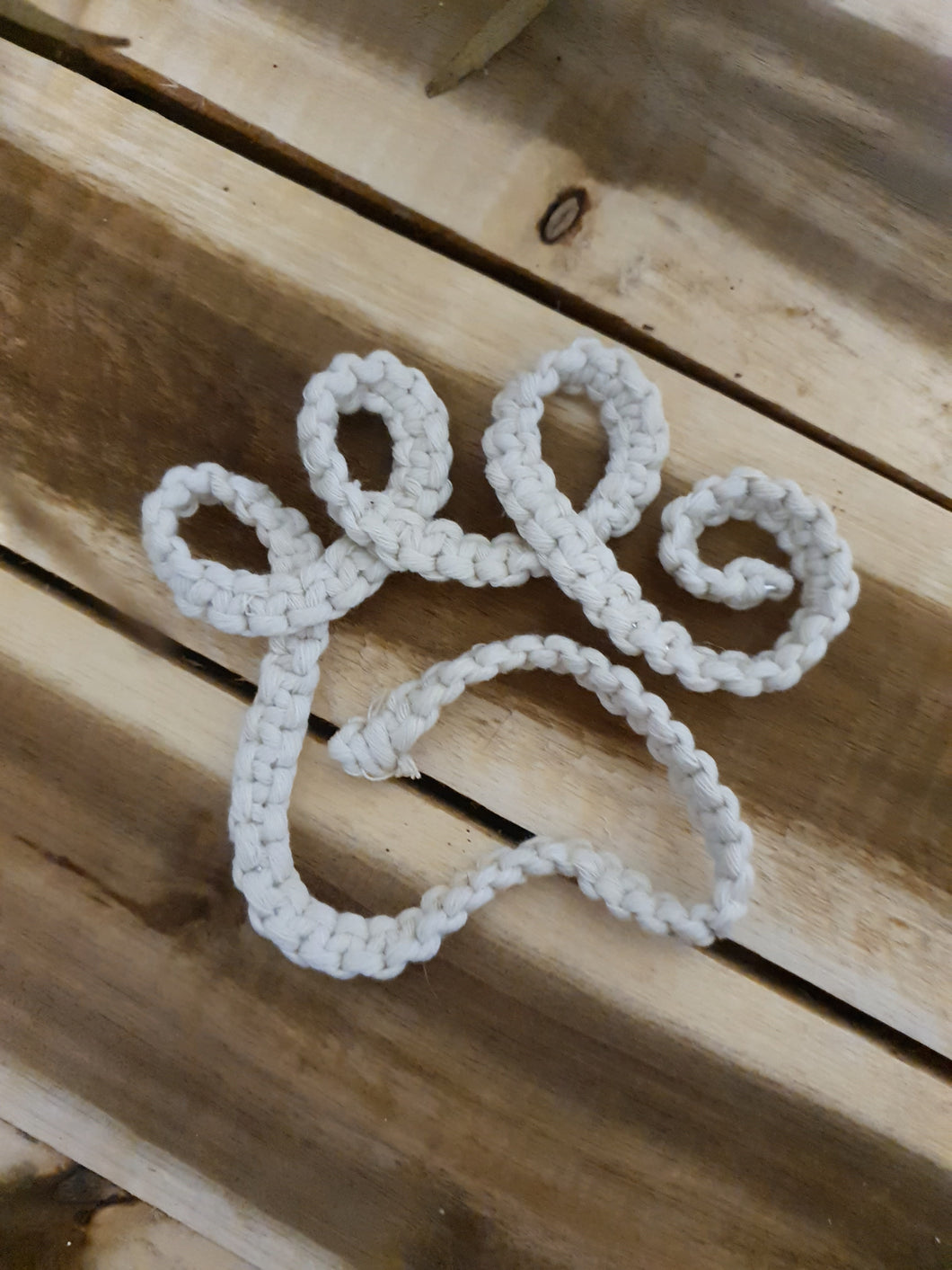 Macramé Christmas Paw Print Decorations